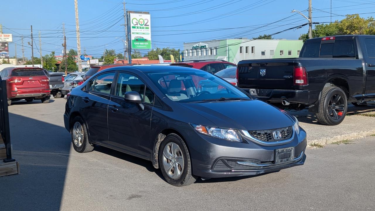 2013 Honda Civic 4dr Auto LX - Photo #3