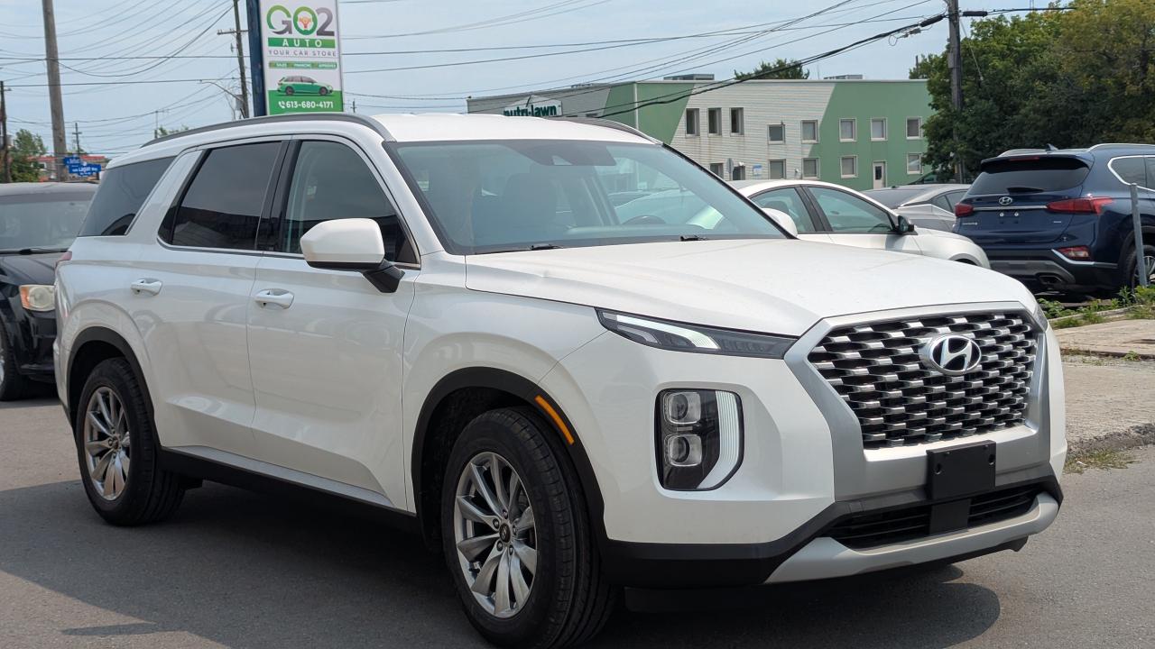 2020 Hyundai PALISADE Essential 8-Passenger FWD - Photo #3