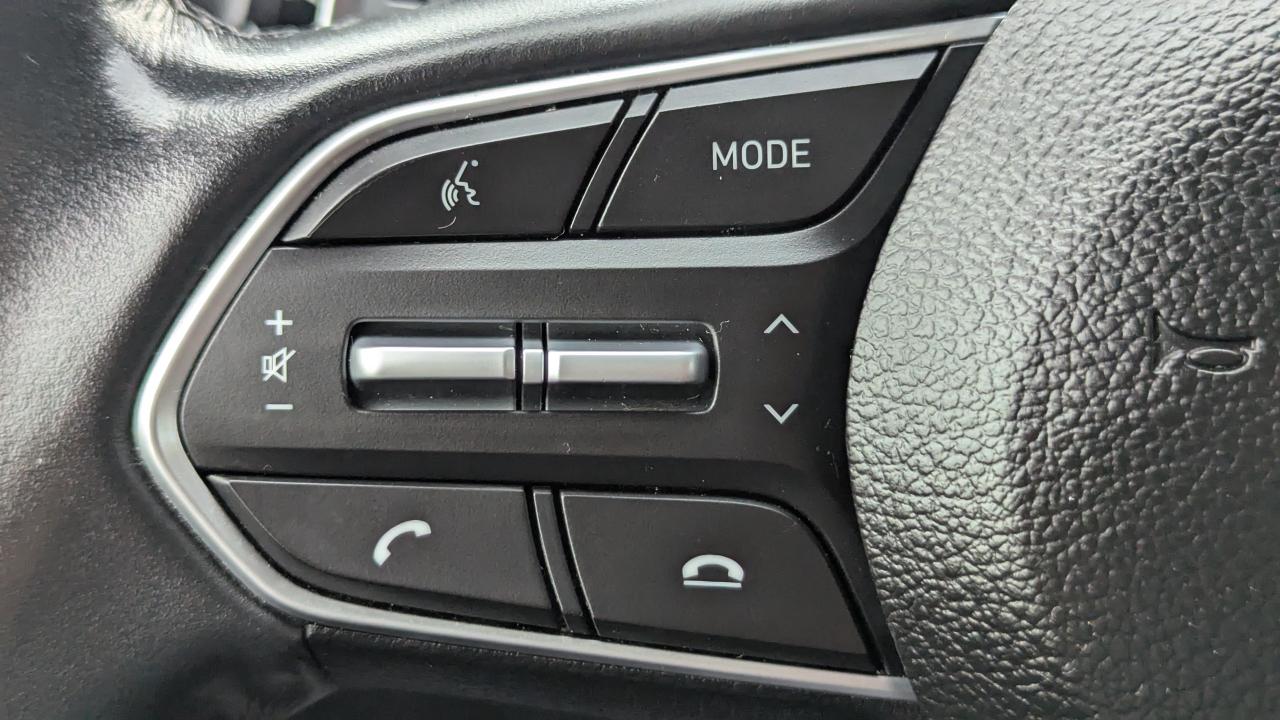 2020 Hyundai PALISADE Essential 8-Passenger FWD - Photo #14