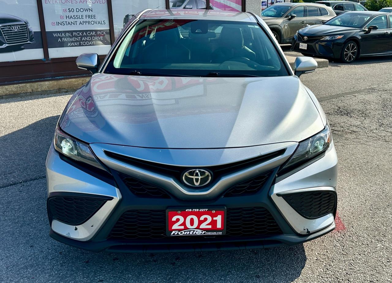 2021 Toyota Camry SE | NO ACCIDENTS | ALLOYS Photo2