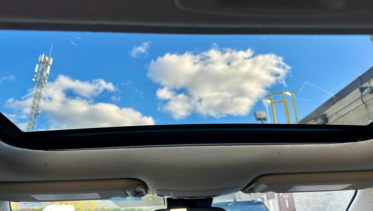 2022 Toyota Corolla LE UPGRADE | SUNROOF | ALLOYS | BACK UP CAMERA Photo