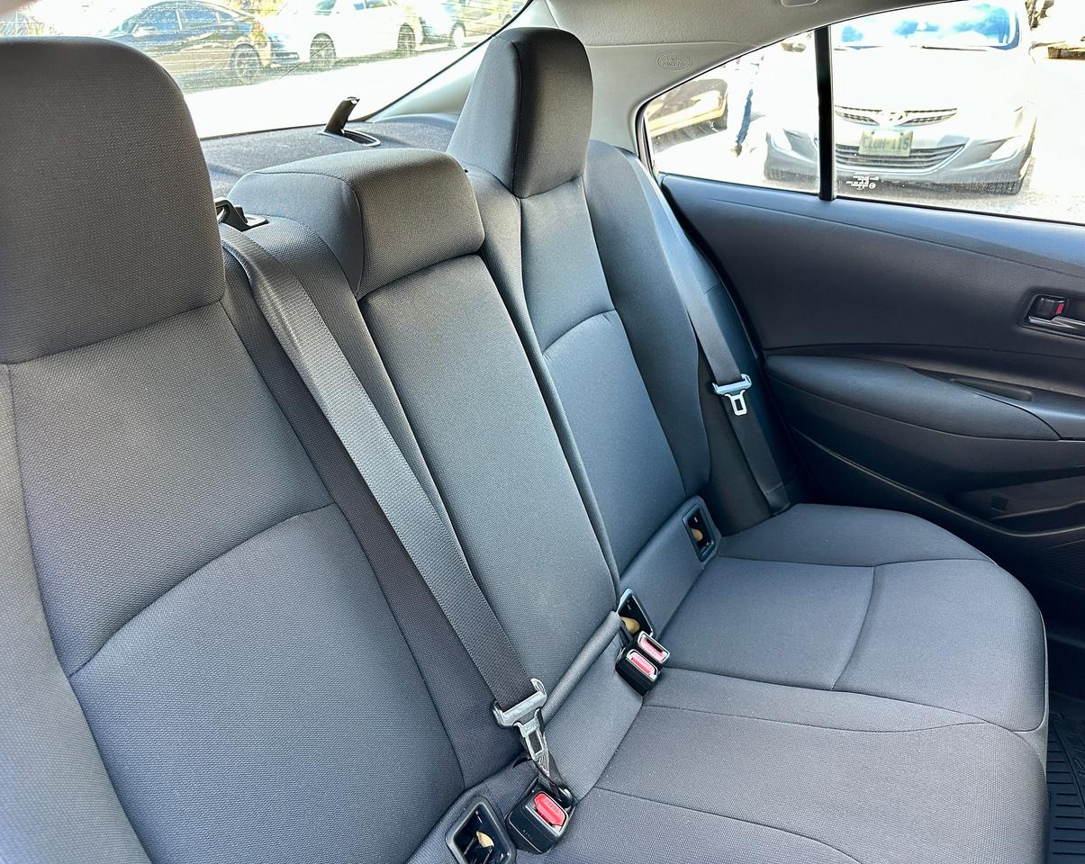 2022 Toyota Corolla LE UPGRADE | SUNROOF | ALLOYS | BACK UP CAMERA Photo