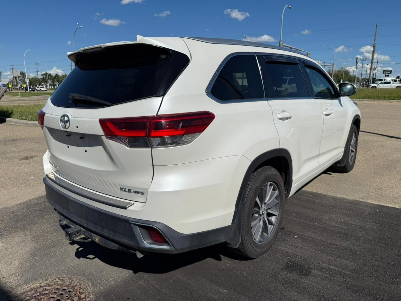 2018 Toyota Highlander AWD XLE | ALL CREDIT ACCEPTED!! - Photo #7