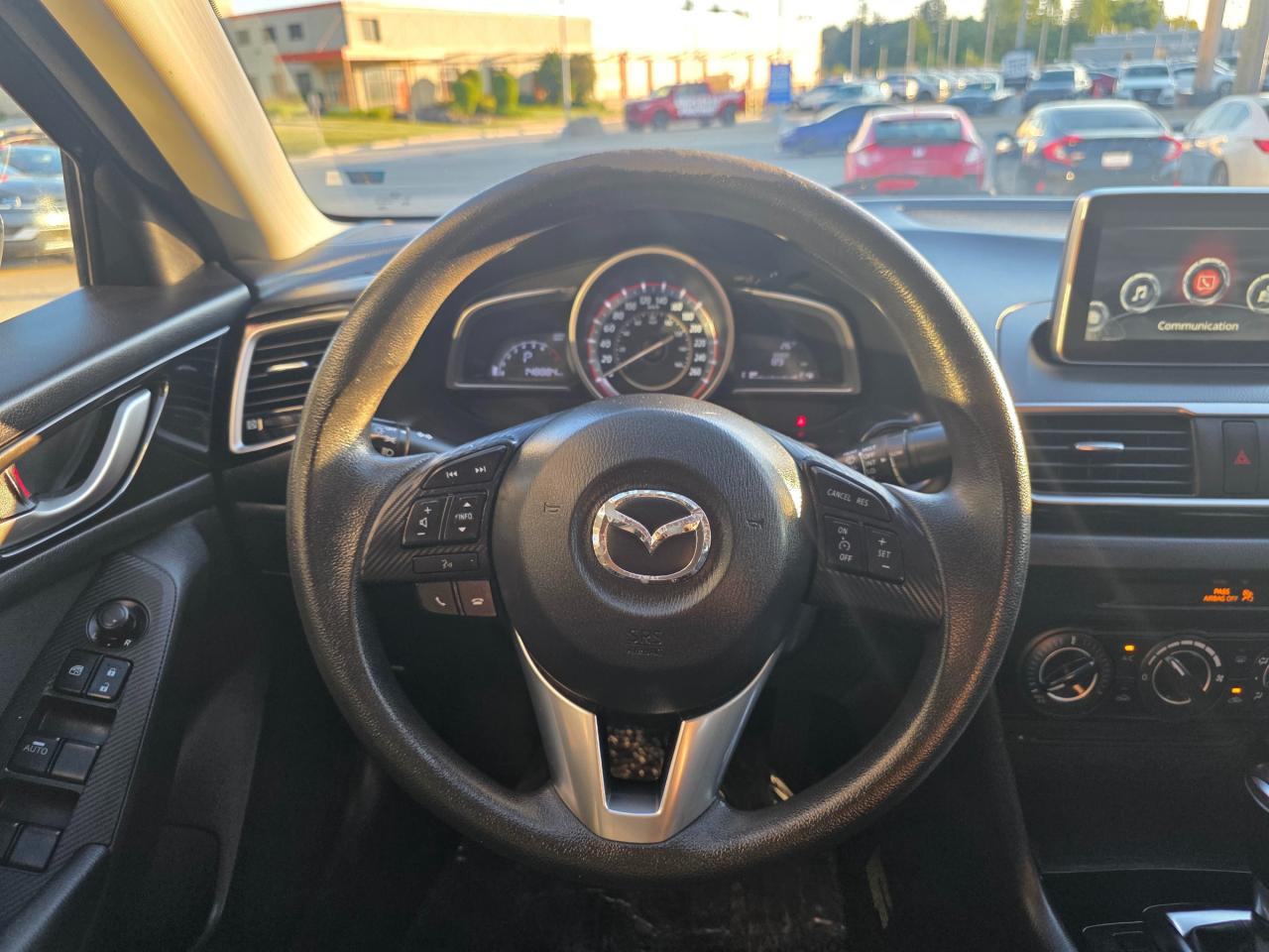 2015 Mazda MAZDA3 GS Back up Camera | Bluetooth | Cruise Photo