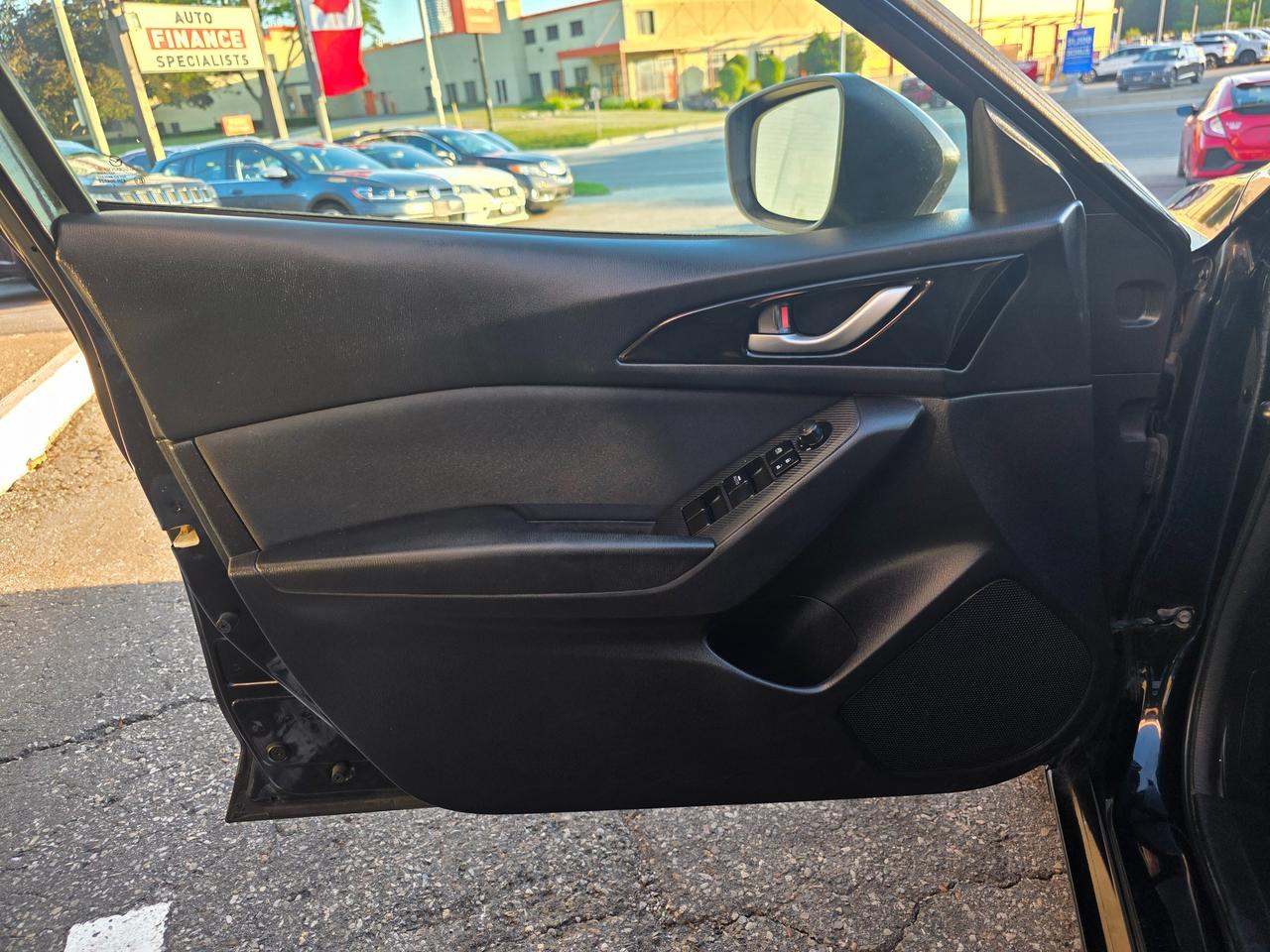 2015 Mazda MAZDA3 GS Backup Camera | Bluetooth | Cruise Control Photo