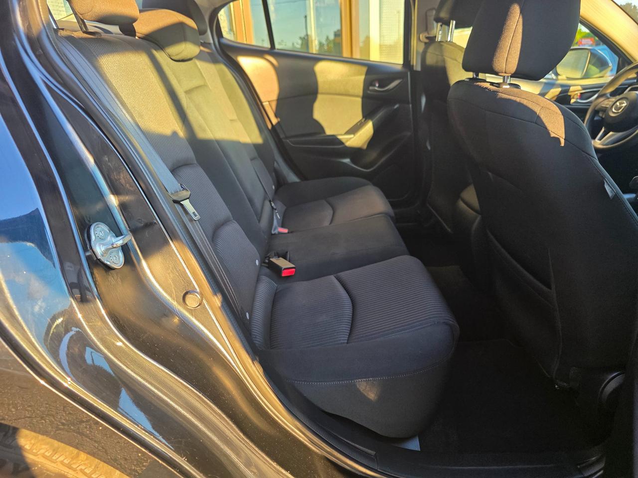 2015 Mazda MAZDA3 GS Backup Camera | Bluetooth | Cruise Control Photo