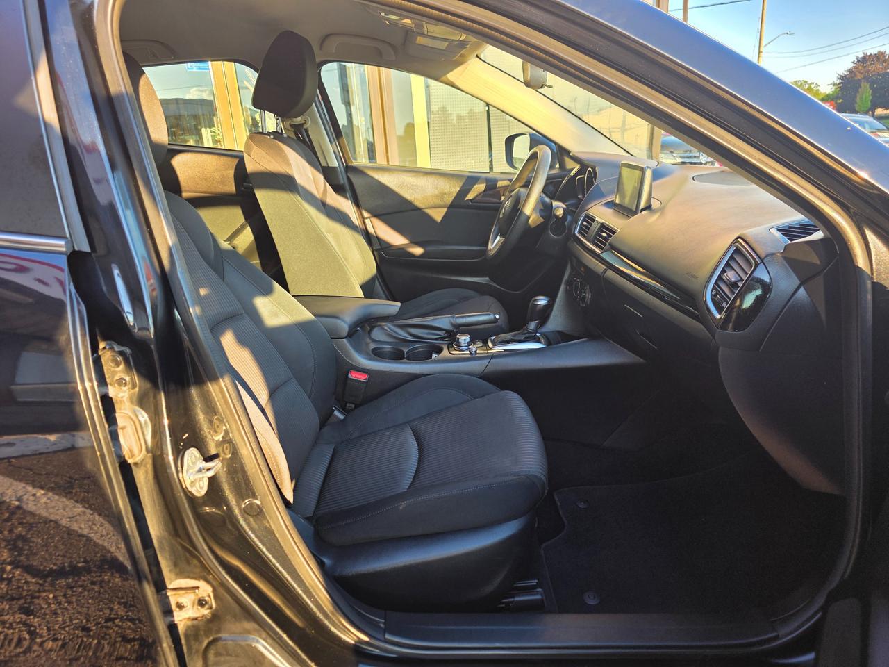 2015 Mazda MAZDA3 GS Backup Camera | Bluetooth | Cruise Control Photo