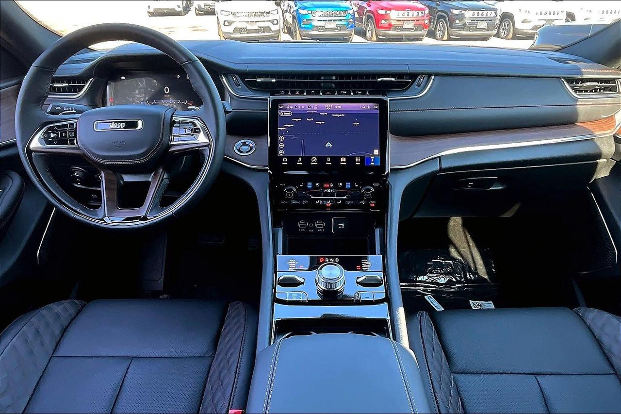 2025 Jeep Grand Cherokee SUMMIT | THIS PRICE & 0% FOR 72 MONTHS!!!!!!!! Photo