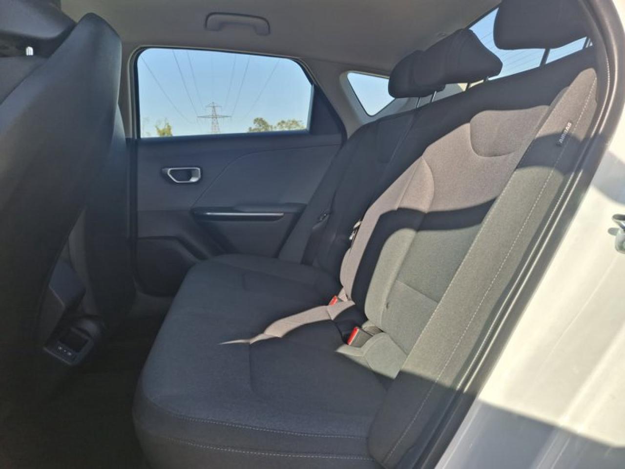 2025 Kia K4 LX | Heated Seats | Smart Cruise | Remote Start | CarPlay + Android | Rear Camera and More ! Photo