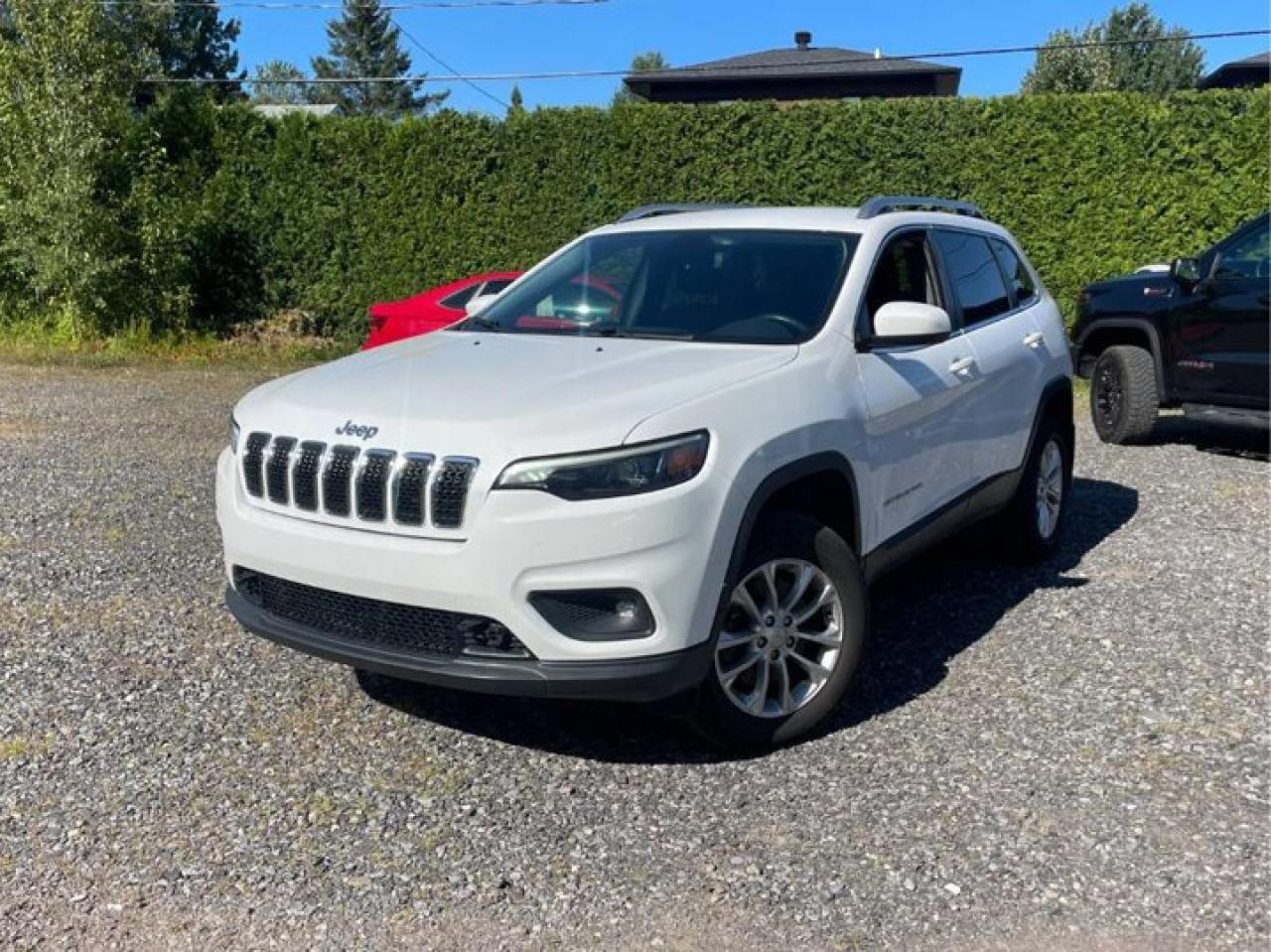 Used 2019 Jeep Cherokee North 4WD | V6 | Heated Wheel + Seats | Tow Pkg | Rear Camera | Remote Start | and More ! for sale in Guelph, ON