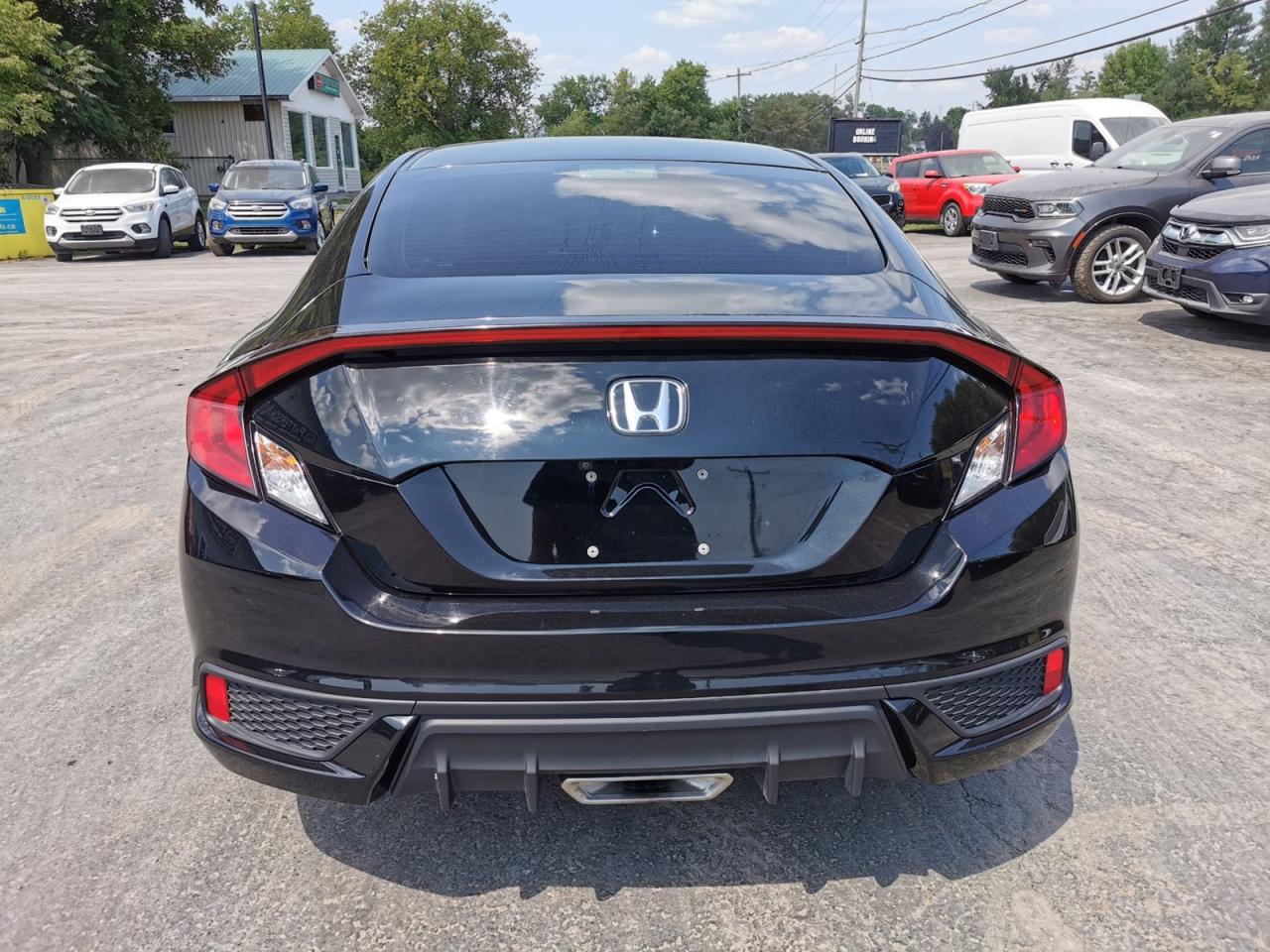 2020 Honda Civic Sport Photo3