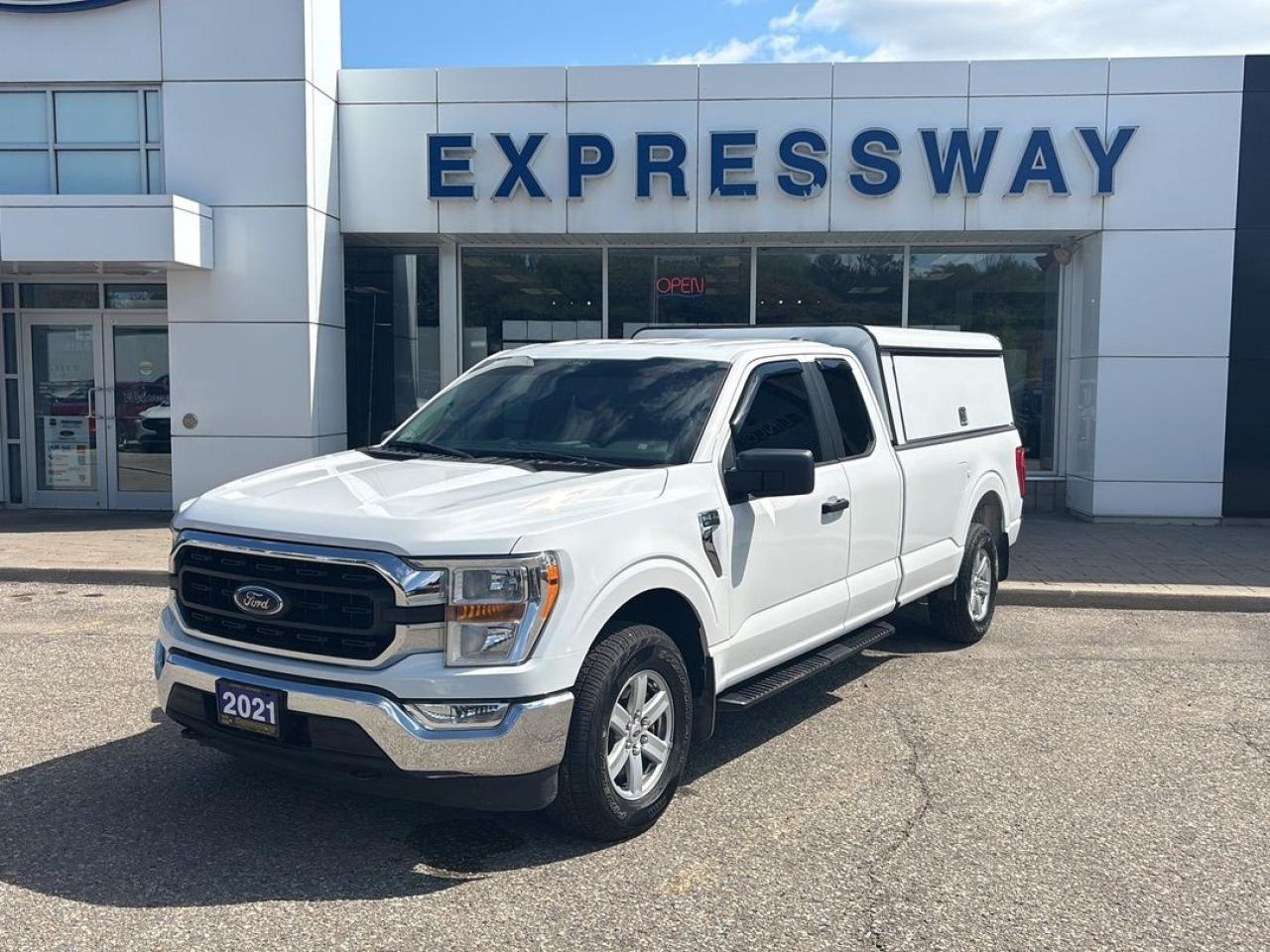 2021 Ford F-150 XLT Photo0