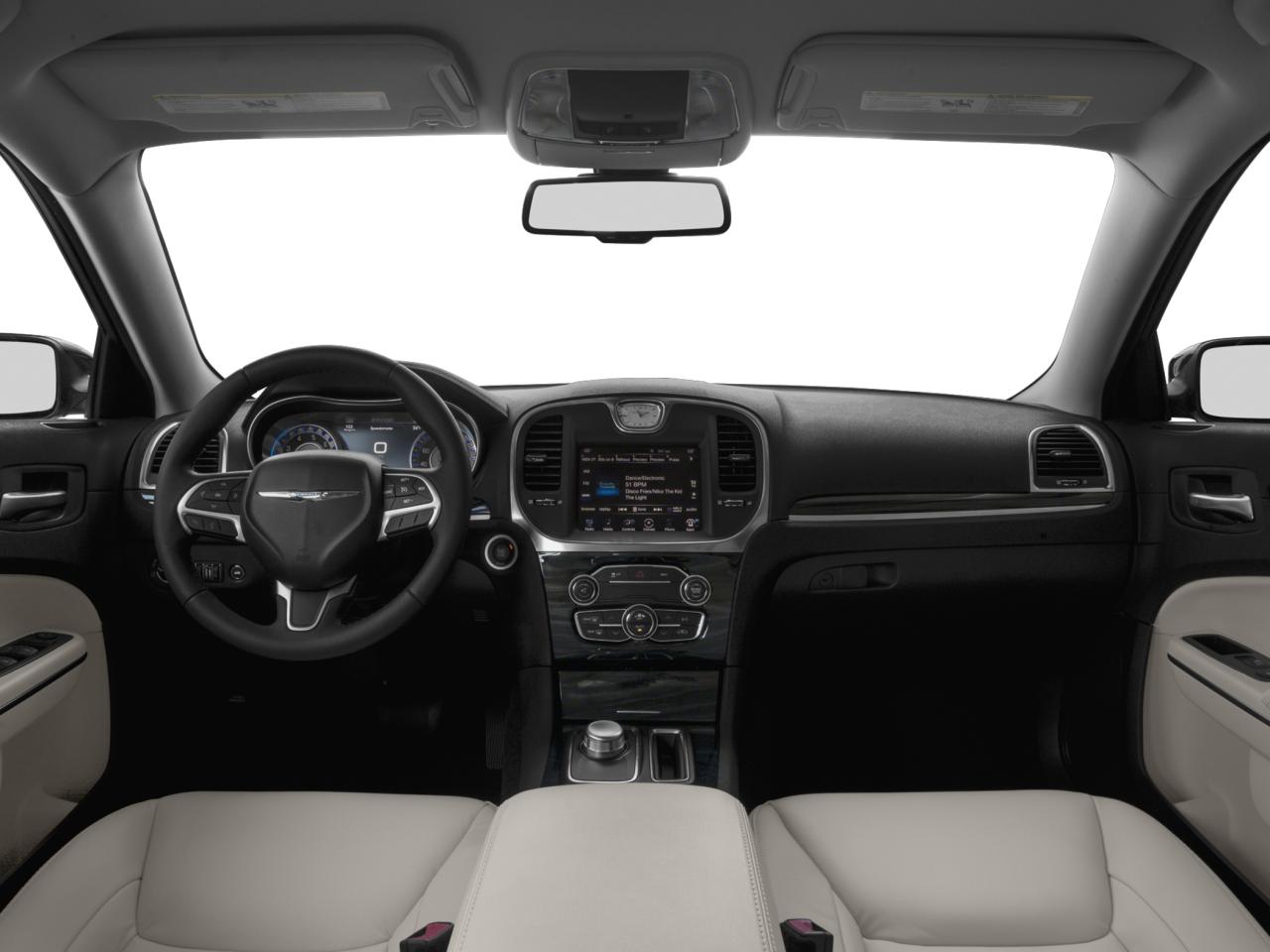 2015 Chrysler 300 300S Photo4