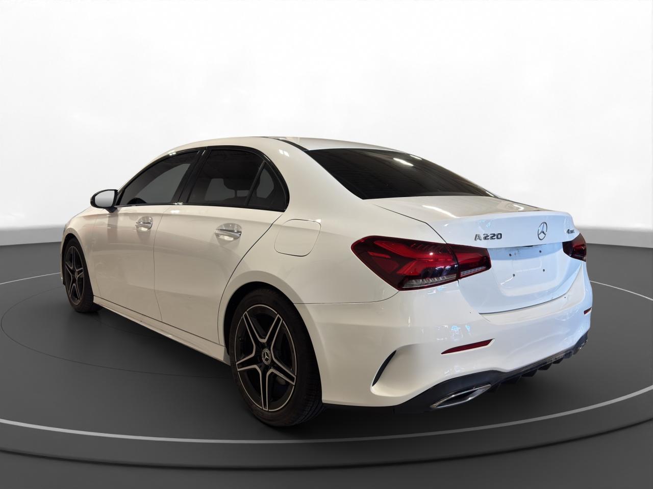 2019 Mercedes-Benz A220 A 220 4MATIC Sedan - Photo #6