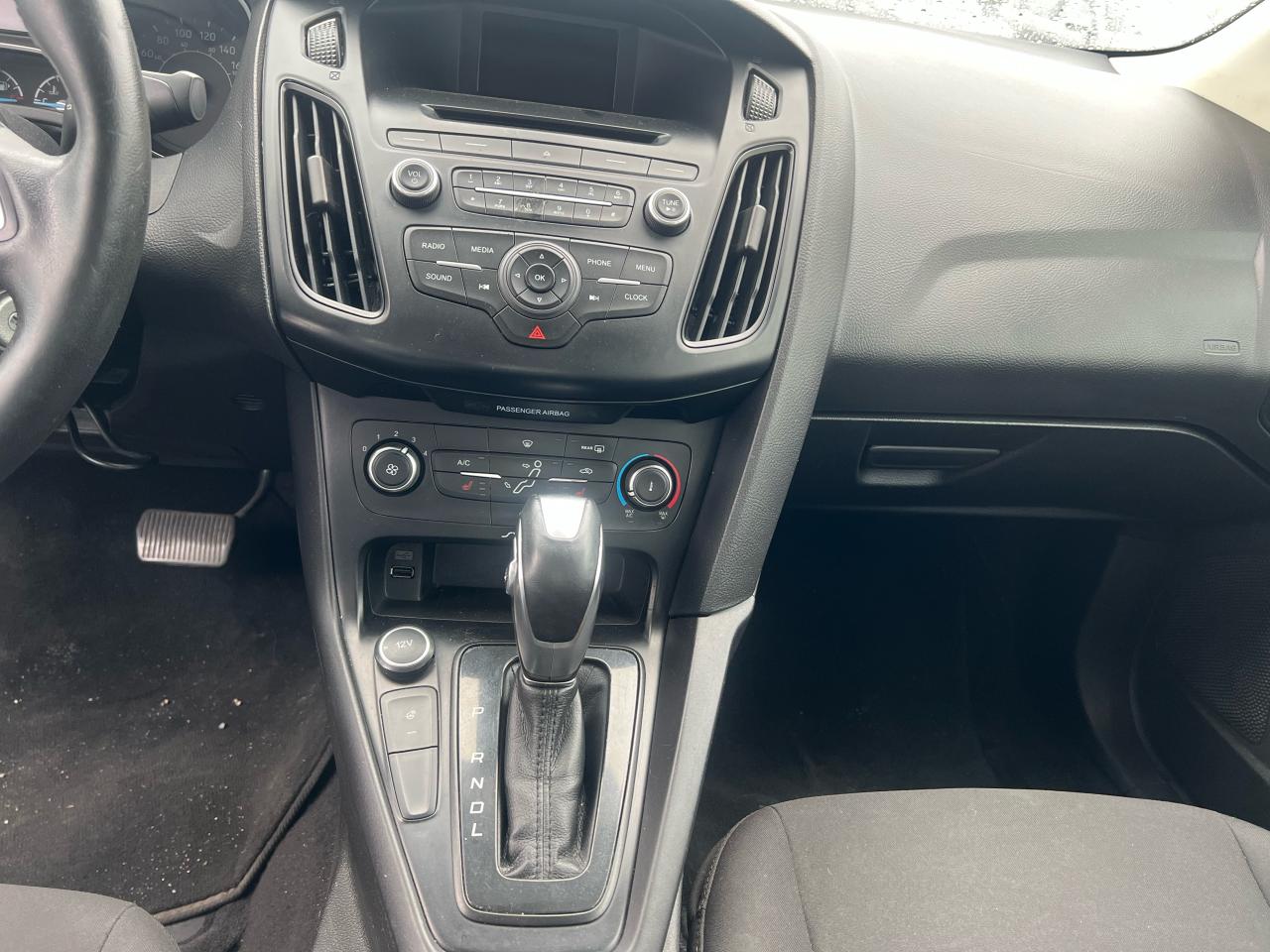 2016 Ford Focus 4DR SDN SE - Photo #8