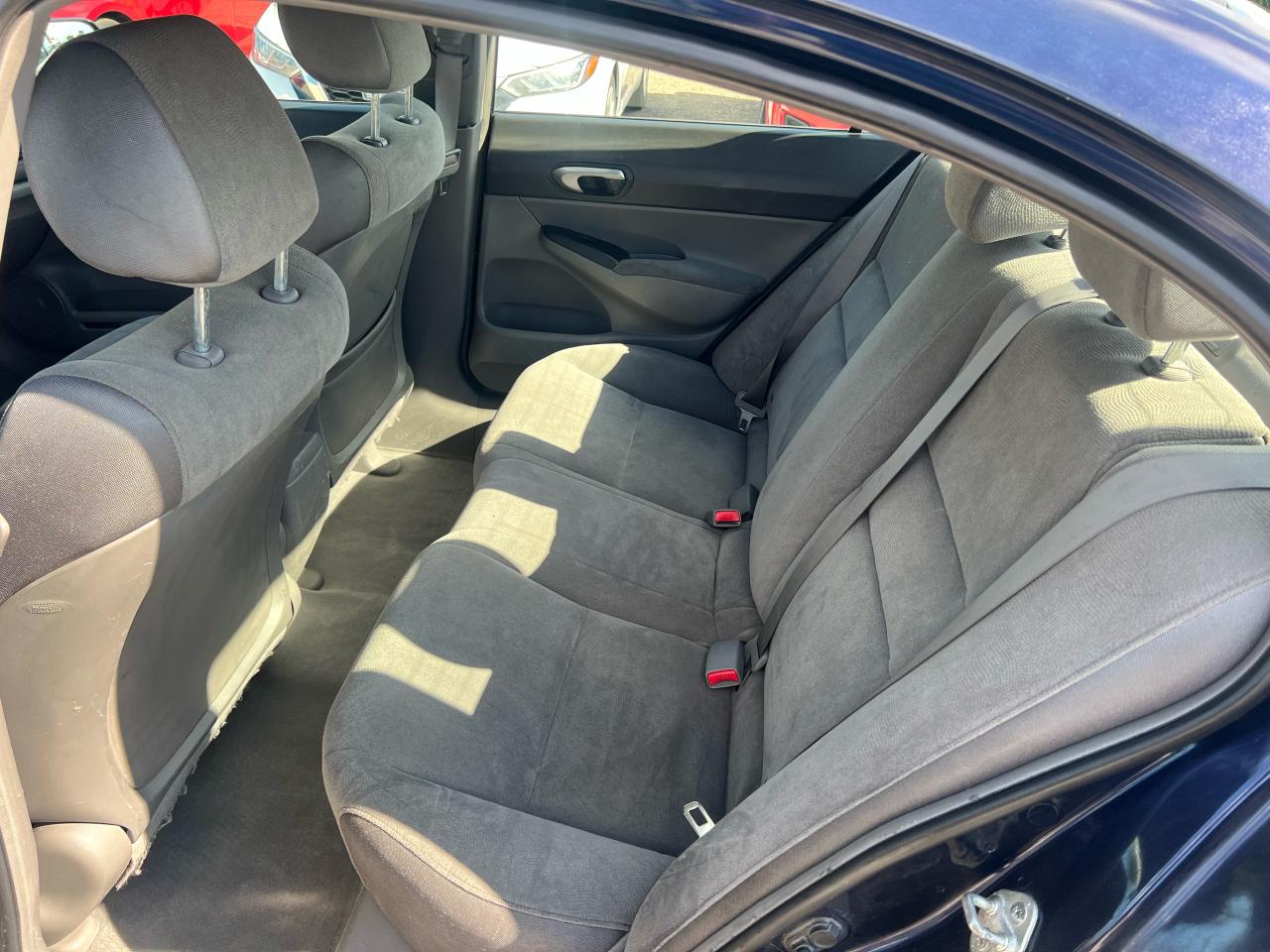 2007 Honda Civic 4dr AT LX - Photo #14