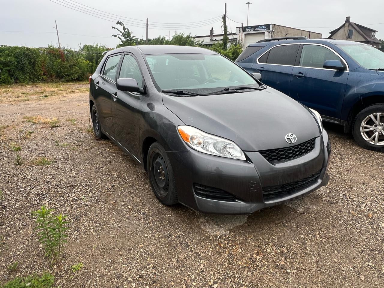 2009 Toyota Matrix XR - Photo #3