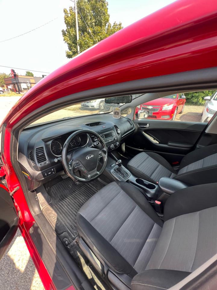 2015 Kia Forte 4dr Sdn Auto LX - Photo #8