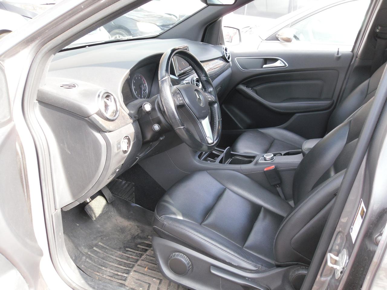 2014 Mercedes-Benz B-Class 4dr HB B 250 Sports Tourer Photo