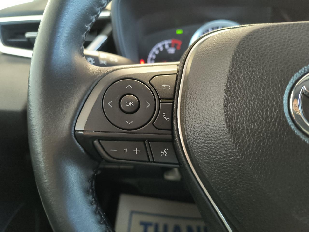2021 Toyota Corolla SE Photo0