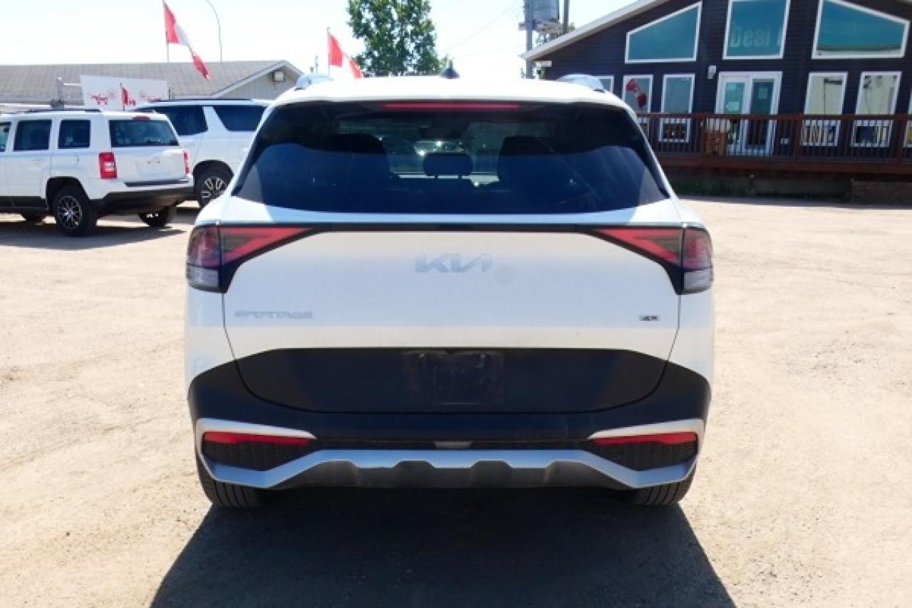 2024 Kia Sportage EX w/Htd Leather, pano S/R, NAV, BUC - Photo #7