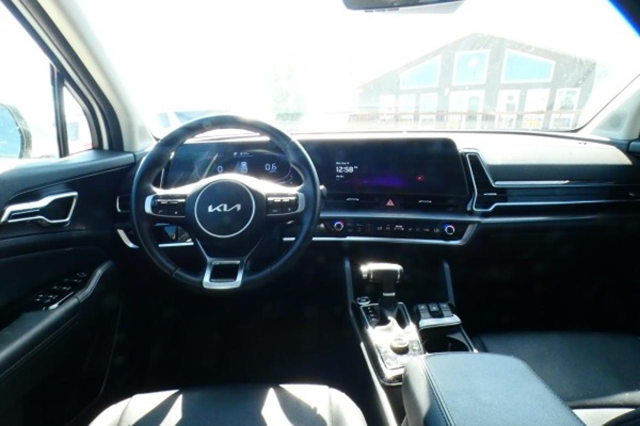 2024 Kia Sportage EX w/Htd Leather, pano S/R, NAV, BUC - Photo #12