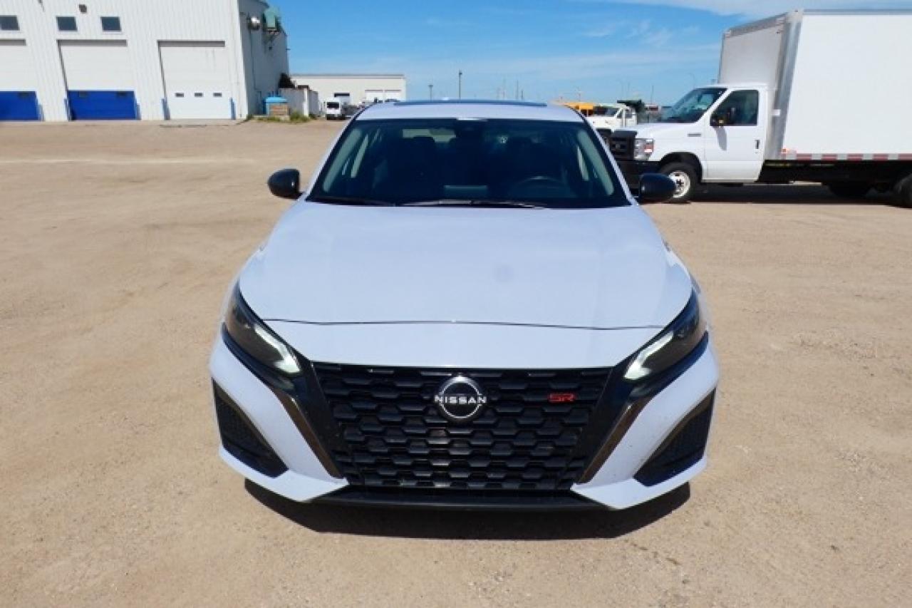 2024 Nissan Altima SR AWD w/Htd L.wrap, S/R, BUC - Photo #3