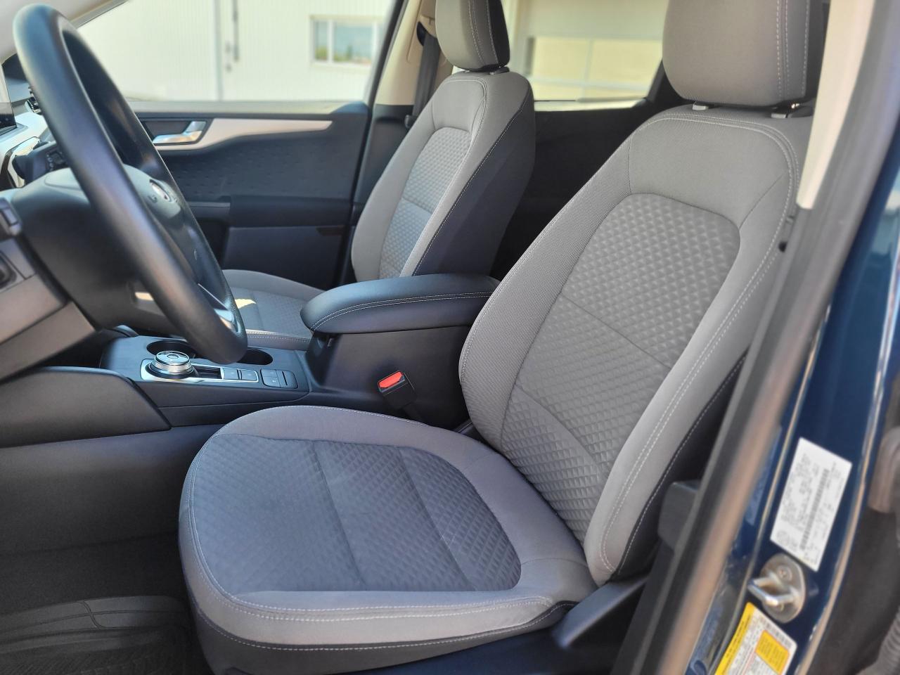 2020 Ford Escape SE AWD Photo5