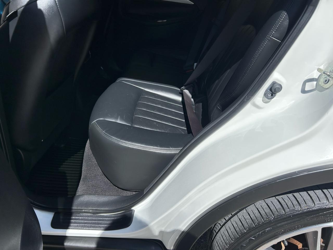 2015 Infiniti QX50  - Photo #12