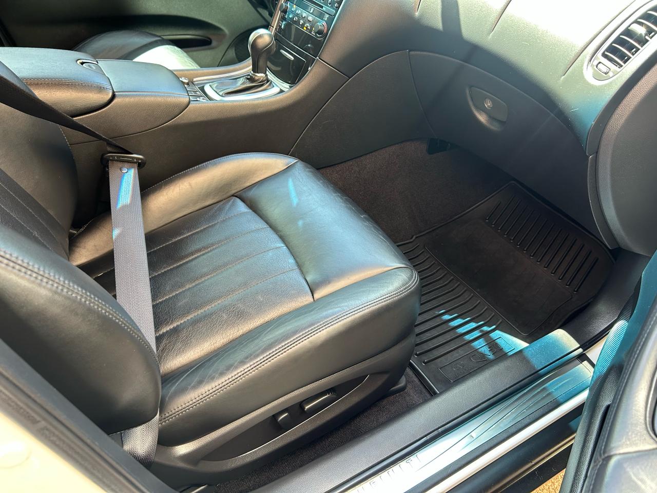 2015 Infiniti QX50  - Photo #15