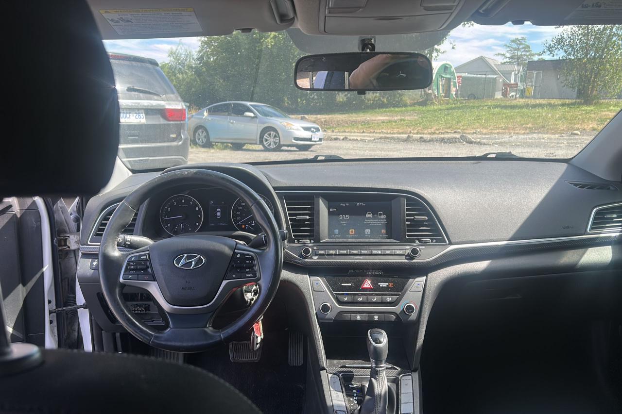 2017 Hyundai Elantra GL REBUILT TITLE - Photo #13