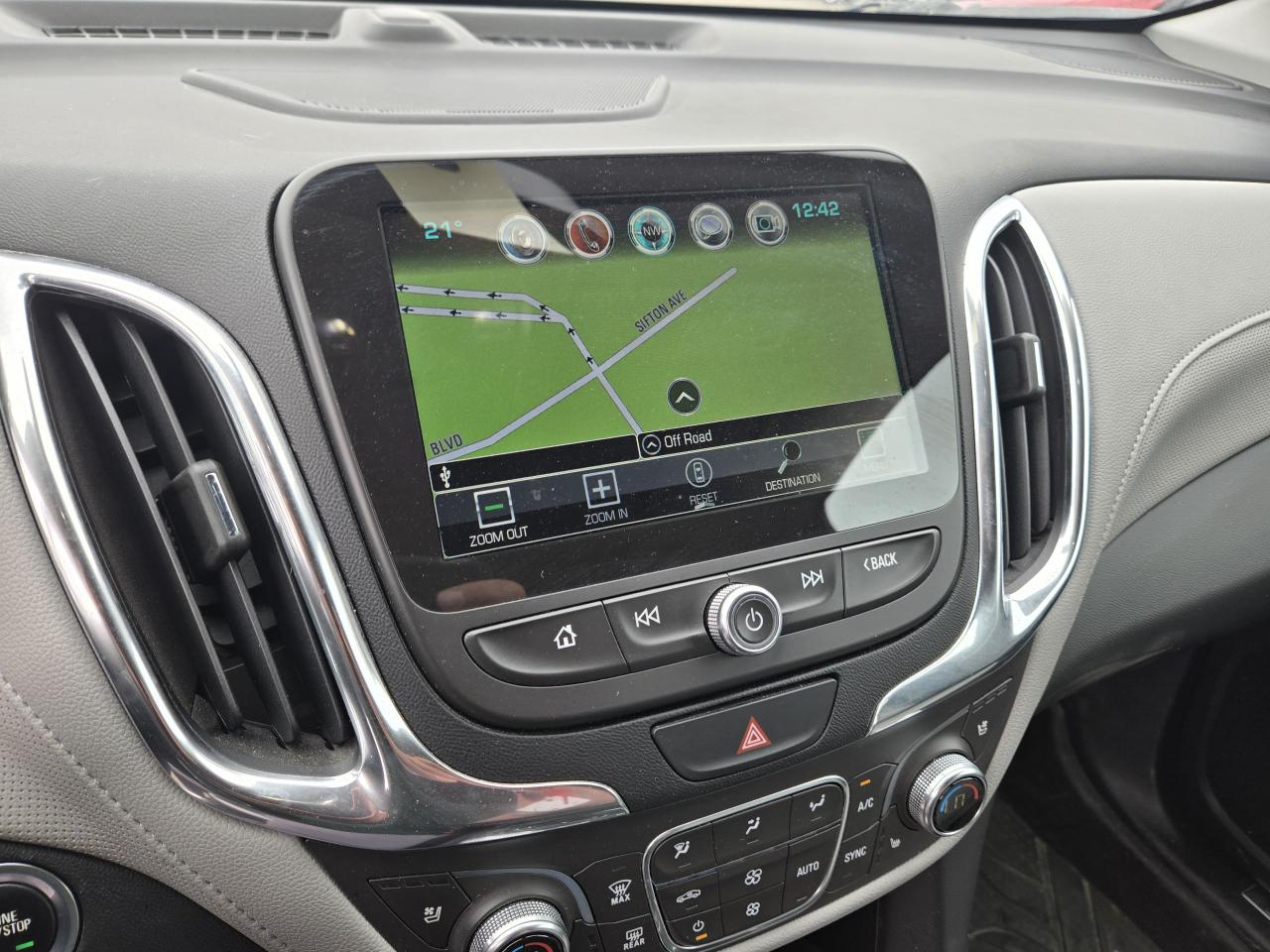 2018 Chevrolet Equinox Premier - Photo #11