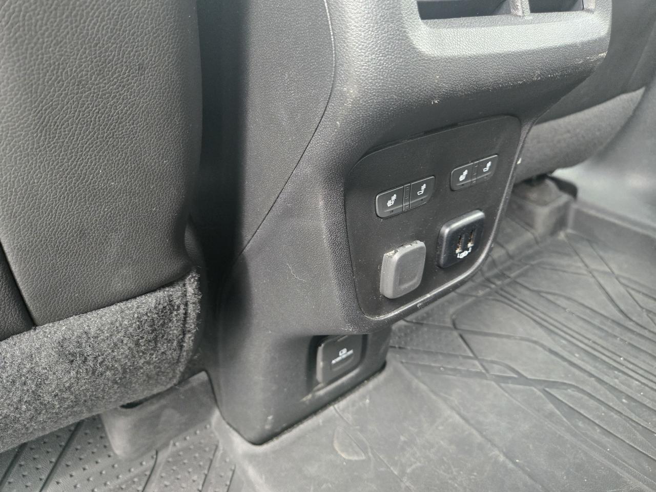 2018 Chevrolet Equinox Premier - Photo #9