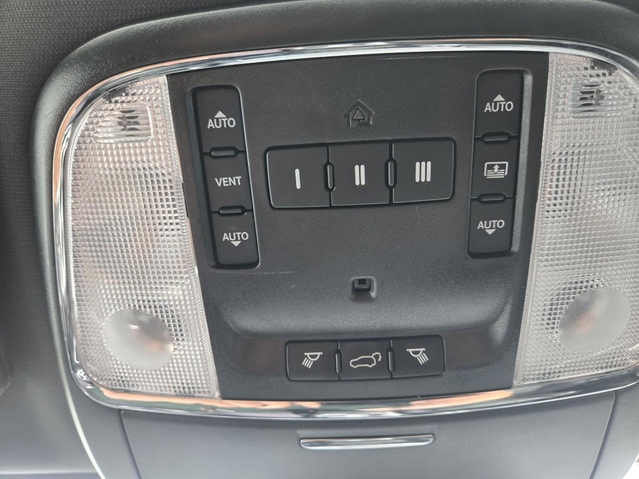 2017 Jeep Grand Cherokee Trailhawk - Photo #21