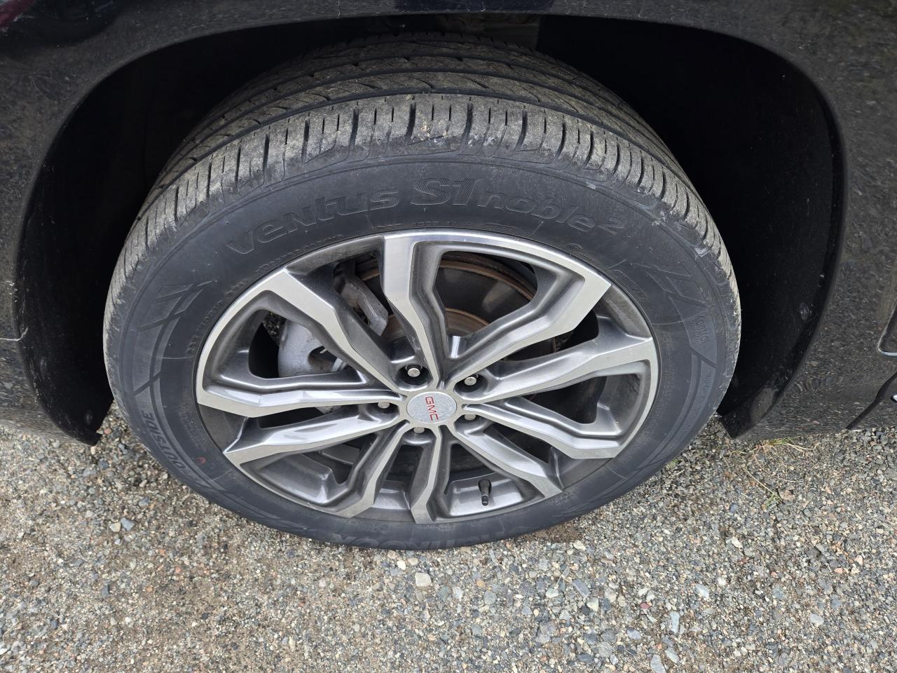 2020 GMC Terrain Denali - Photo #20