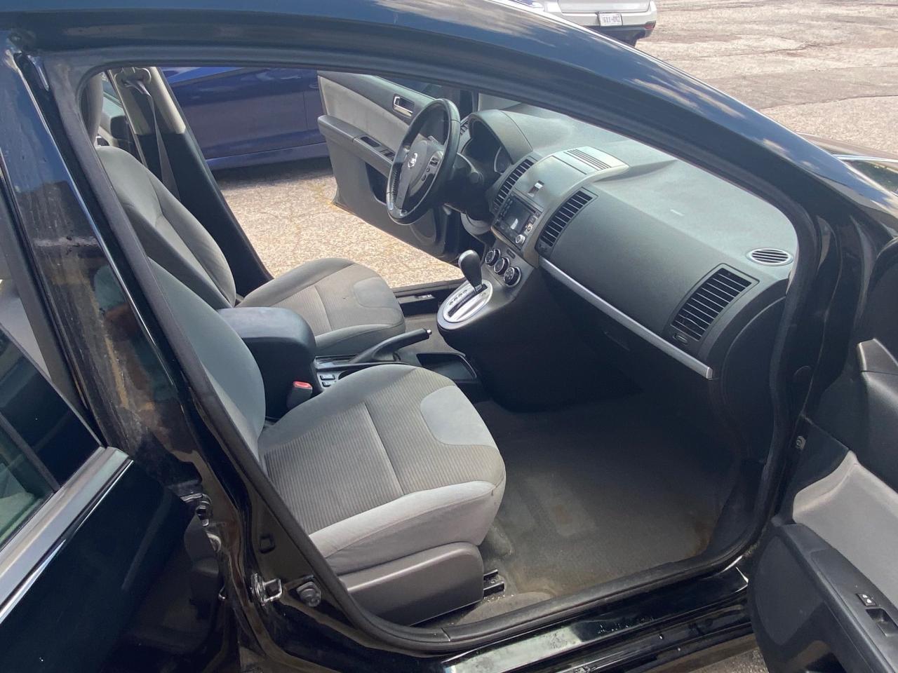 2012 Nissan Sentra 4dr Sdn I4 CVT 2.0 S - Photo #13