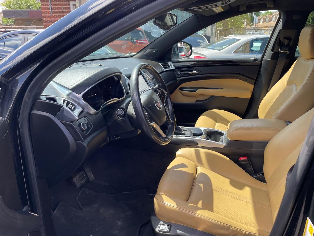 2015 Cadillac SRX Luxury*VENTILATED, HEATED SEAT &STEERING,MOONROOF* - Photo #8