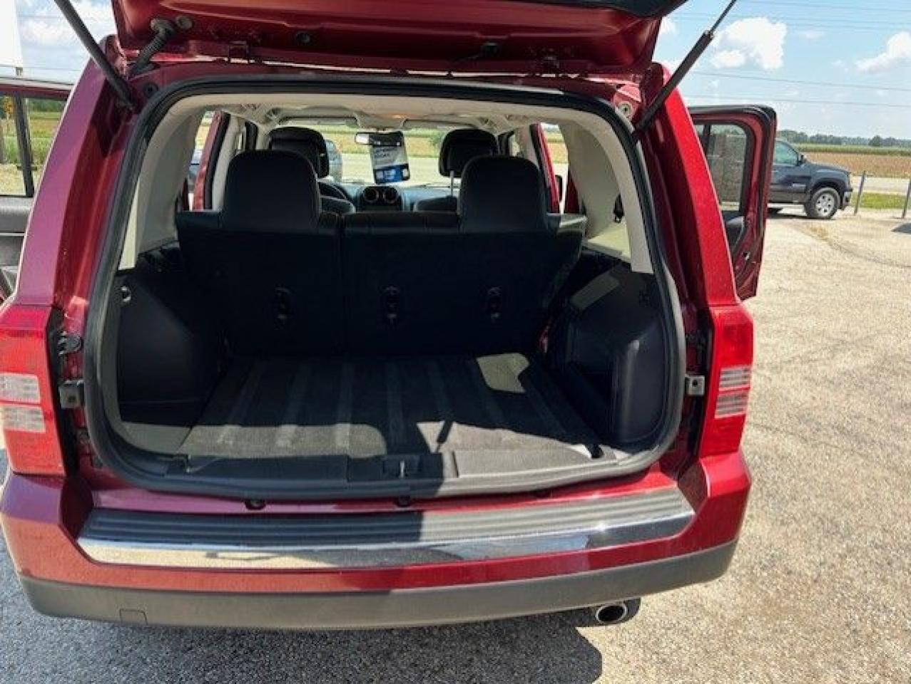 2016 Jeep Patriot High Altitude - Photo #5