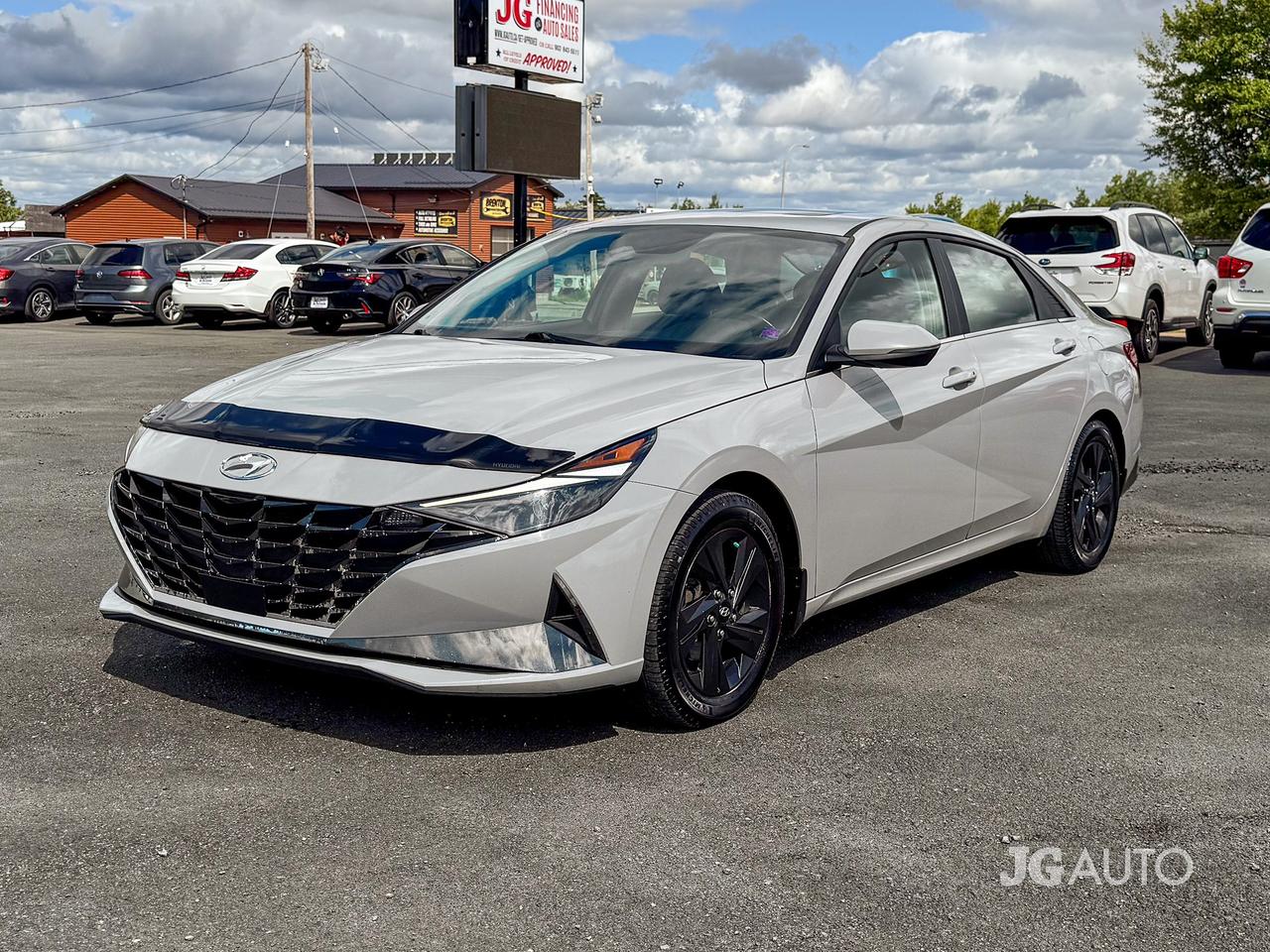 2022 Hyundai Elantra Hybrid Hybrid Ultimate DCT