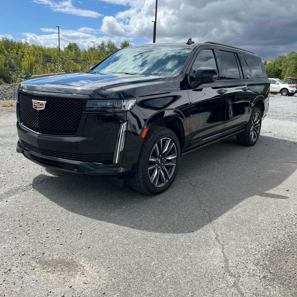 2024 Cadillac Escalade ESV 4WD 4dr Sport Platinum