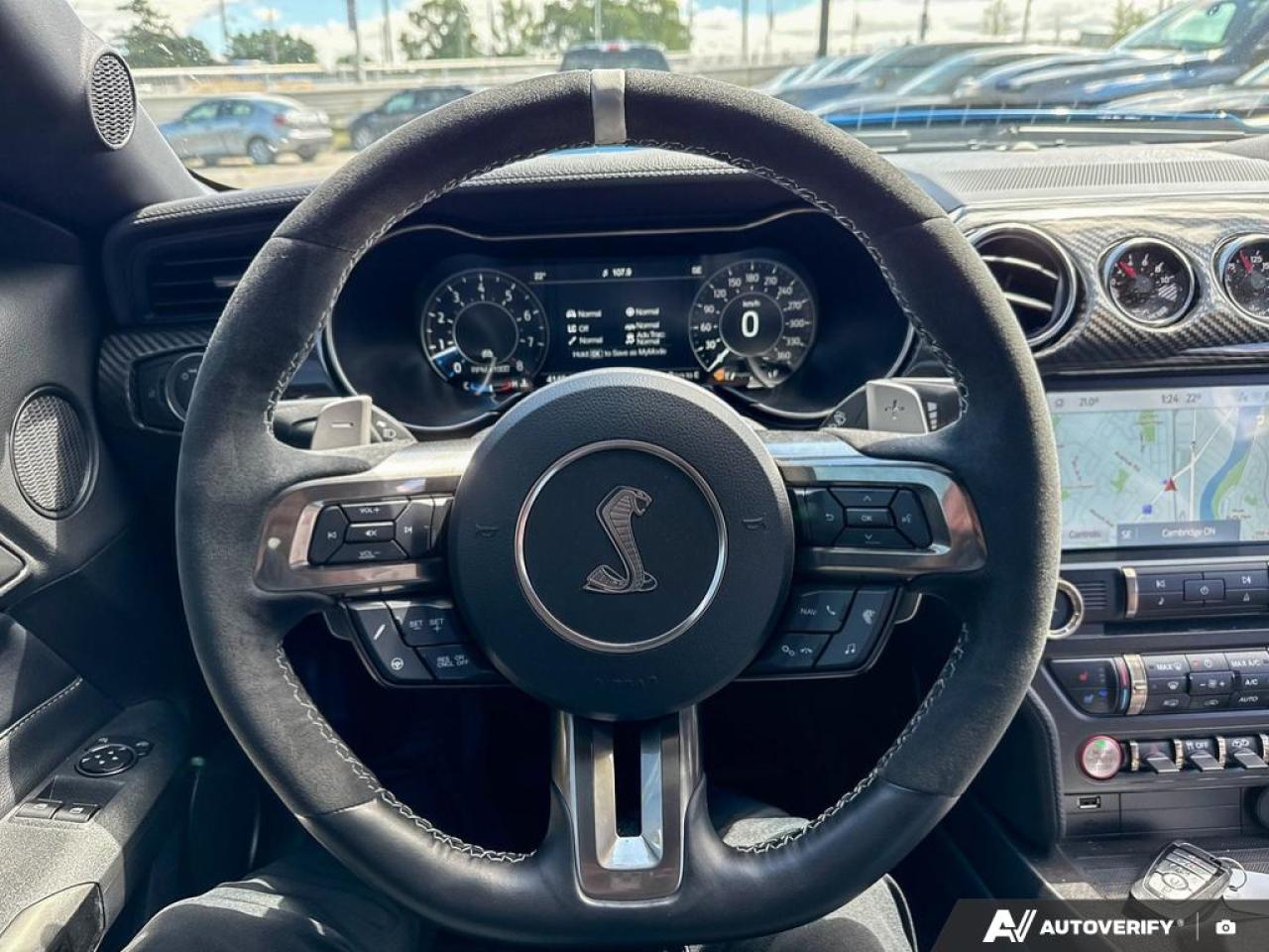 2022 Ford Mustang SHELBY GT500 / SUPERCHARGED V8 / RECARO SEATS - Photo #15