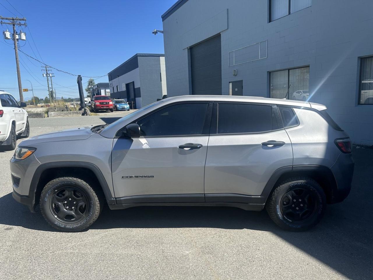 2019 Jeep Compass Sport FWD Clean Title BC Local - Photo #10