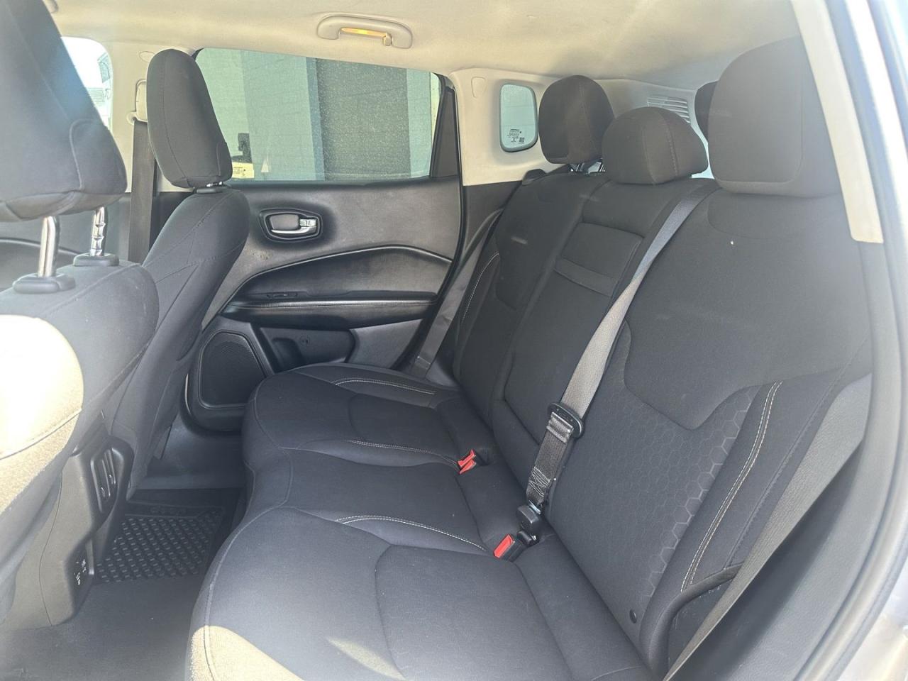 2019 Jeep Compass Sport FWD Clean Title BC Local - Photo #17