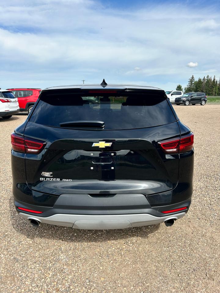 2023 Chevrolet Blazer LT - Photo #4