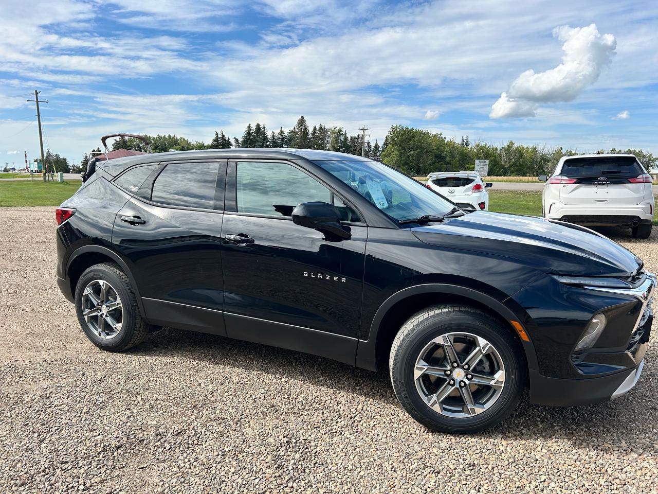 2023 Chevrolet Blazer LT - Photo #2
