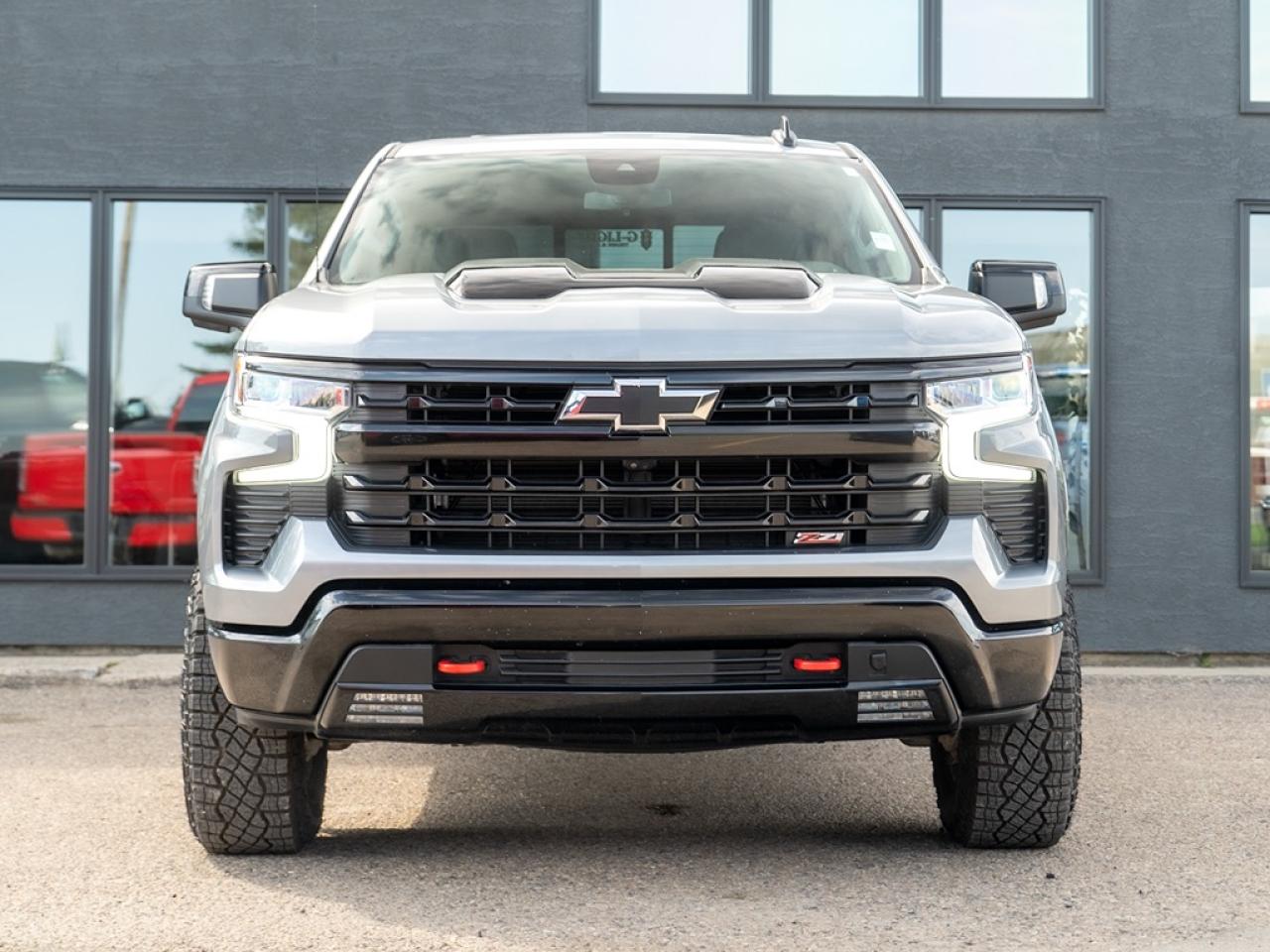 2023 Chevrolet Silverado 1500 LT Trail Boss Photo2