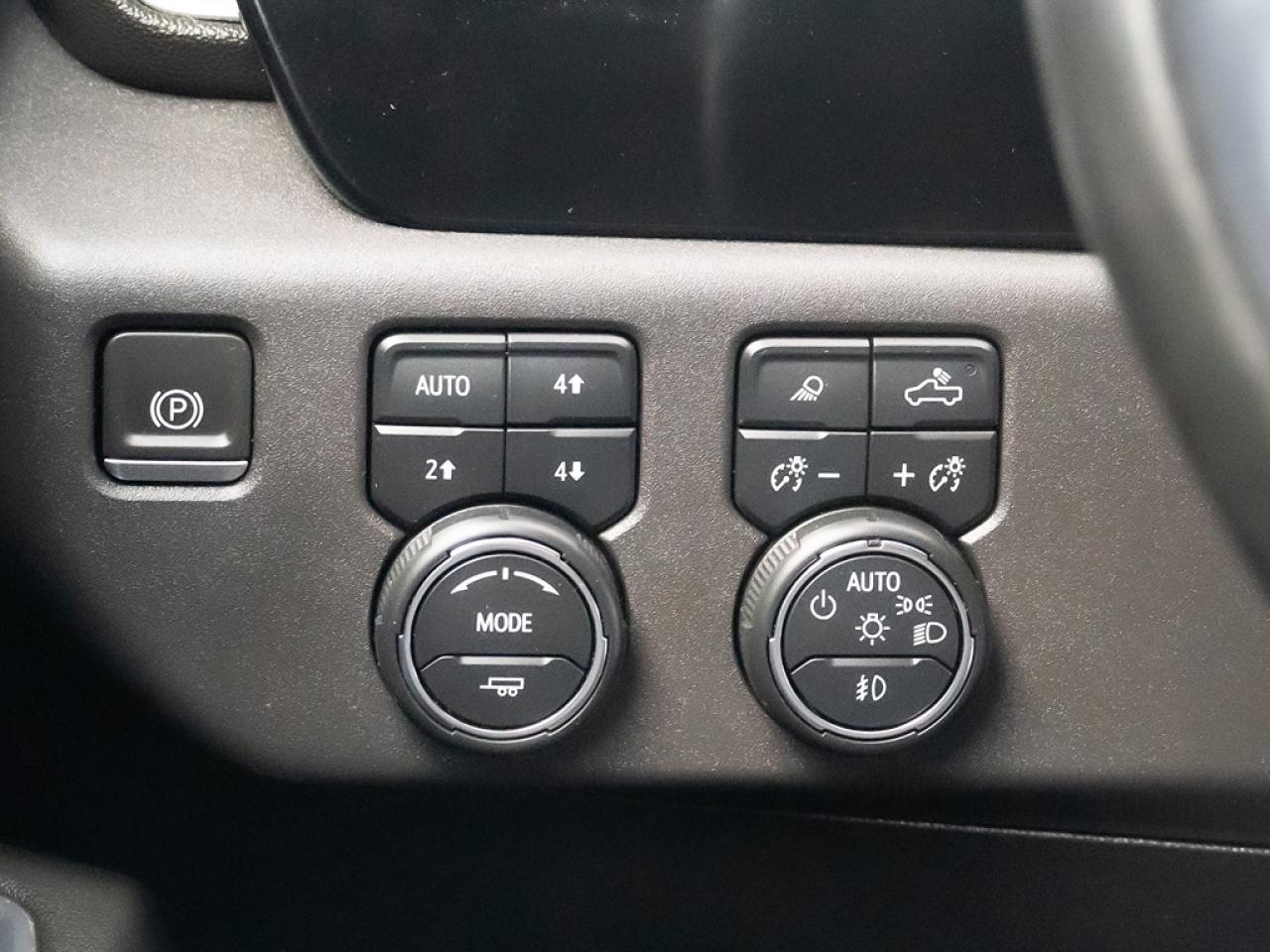2023 Chevrolet Silverado 1500 LT Trail Boss Photo11