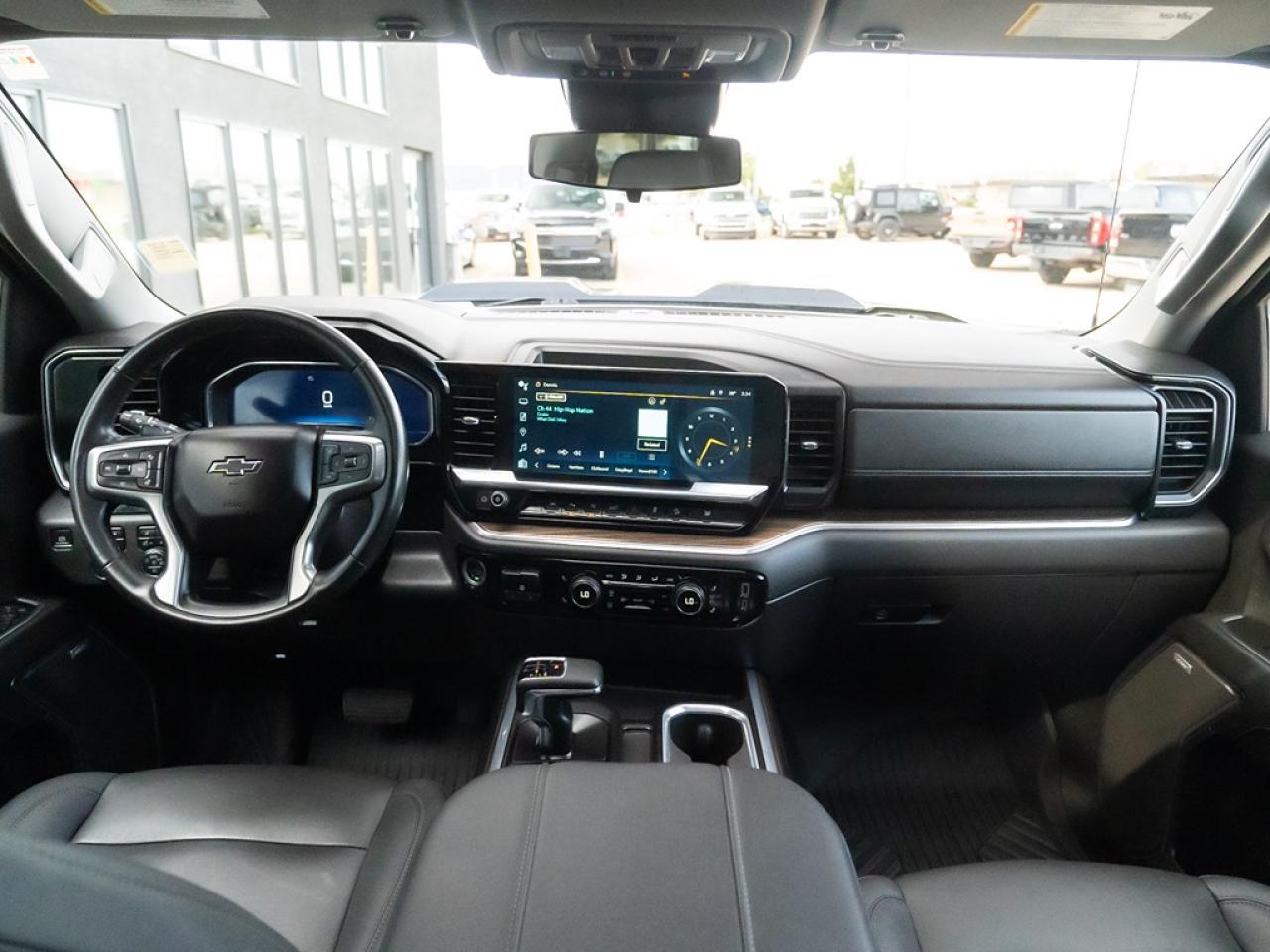 2023 Chevrolet Silverado 1500 LT Trail Boss Photo6