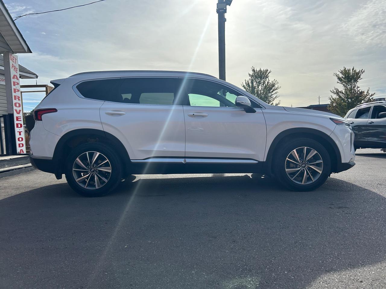 2019 Hyundai Santa Fe 2.4L Preferred AWD Photo