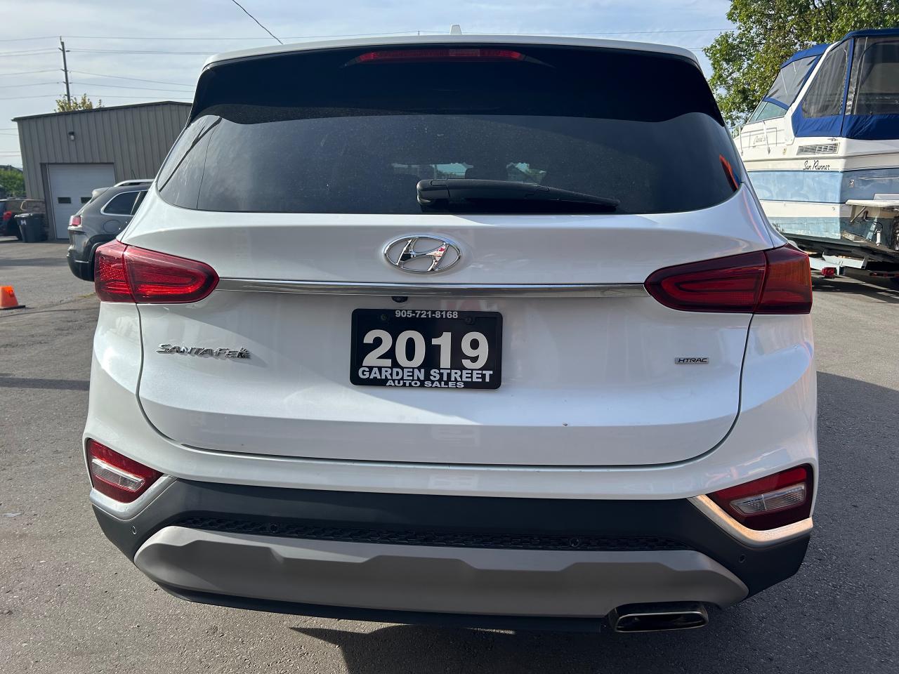 2019 Hyundai Santa Fe 2.4L Preferred AWD Photo3